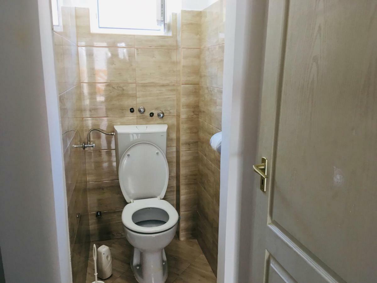 Апартаменти Hanna Apartman Балатонлелле Екстер'єр фото